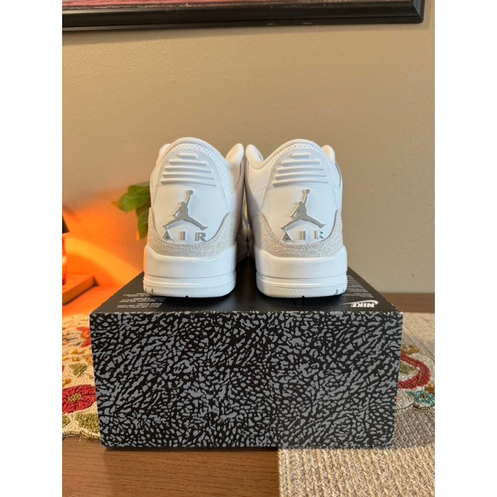 Jordan 3 Retro Pure Money 2025 White Metallic Silver Craft Ivory CT8532 111 - Picture 4 of 9